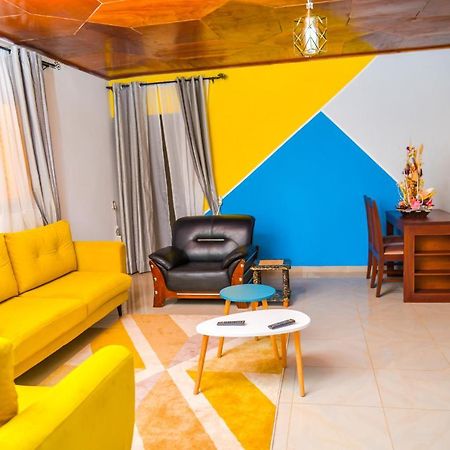 Appartement Meuble 2 Chambres Avec Salle De Bain - 1 Salon - 1E Cuisine - La Concorde - Quartier Nkomkana Yaoundé Zewnętrze zdjęcie